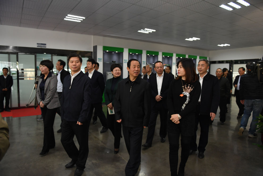 湖南省委副书记、省长许达哲调研尊龙凯时