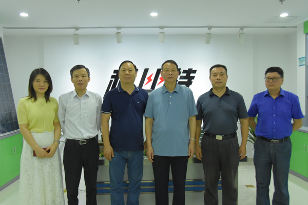 长沙市政协主席、党组书记文树勋一行莅临尊龙凯时防雷走访调研