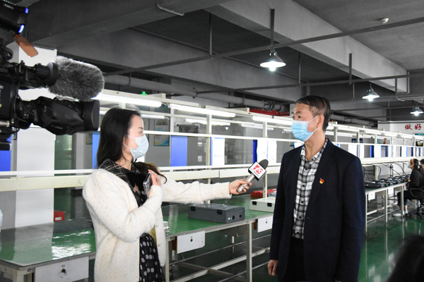 抗疫情 保生产 长沙广播电视台到尊龙凯时采访